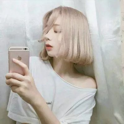 黑夜里的眼睛
