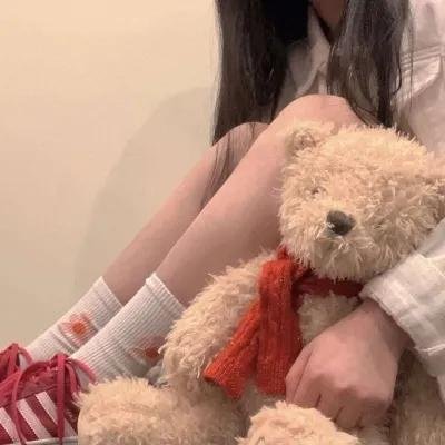 不再托腮遐思